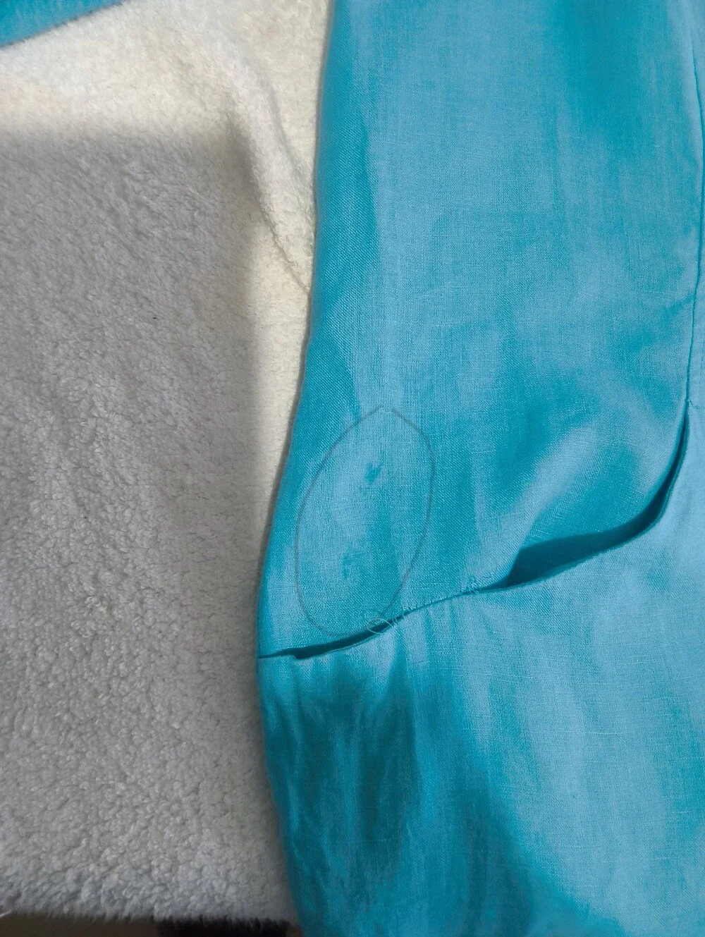 RIANI Bright Turquoise V-Neck Tunic with Pockets - Picture 13 of 15